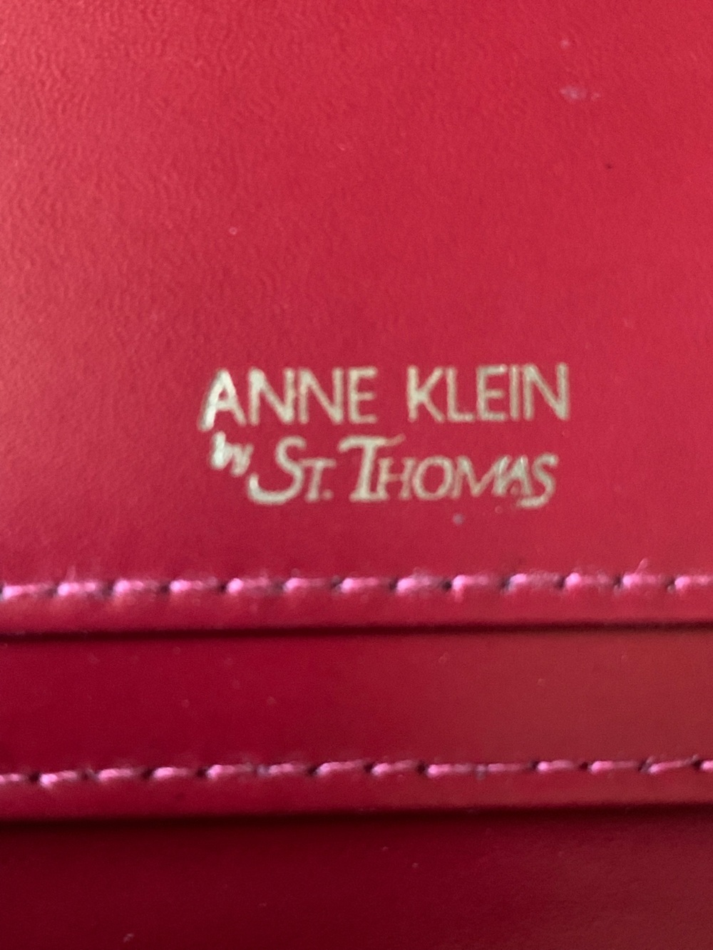 NEW 80s Deadstock Ann Klein St. Thomas Caretaker Red Leather Gold Lion Wallet - Picture 8 of 17